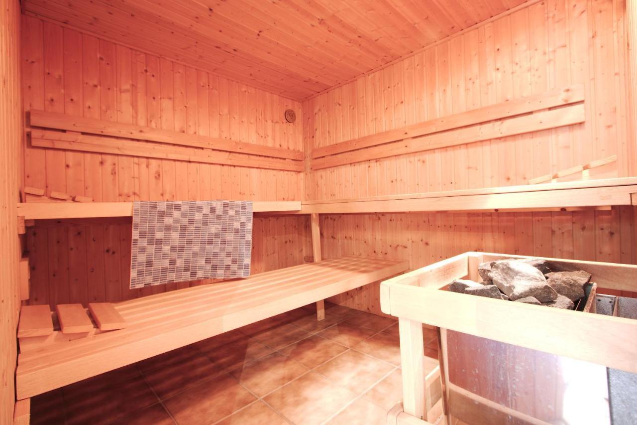 Zwei Ferienwohnungen Ankerpatz 70 Qm Mit Loggia & Puppenstube 50 Qm Mit Gartenterrasse In Hagenburg Naehe Steinhuder Meer エクステリア 写真